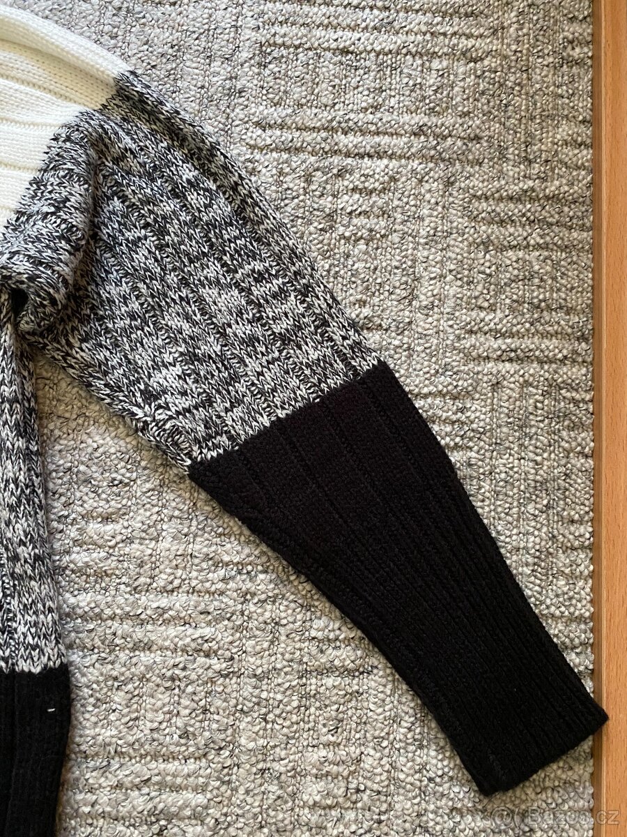 Nový dámský rolák Page One s větším stojáčkem - M, akryl - 19