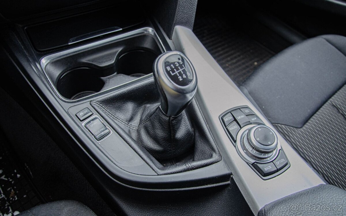 BMW F31 Rad 3 Touring 318d - 19