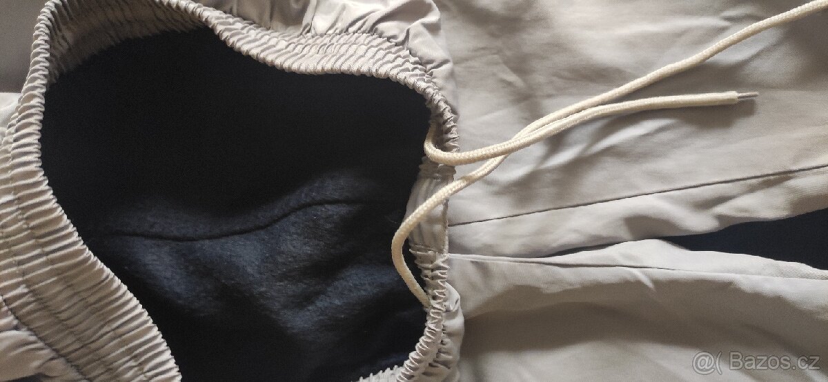 Trika , tepláky,bunda - 19