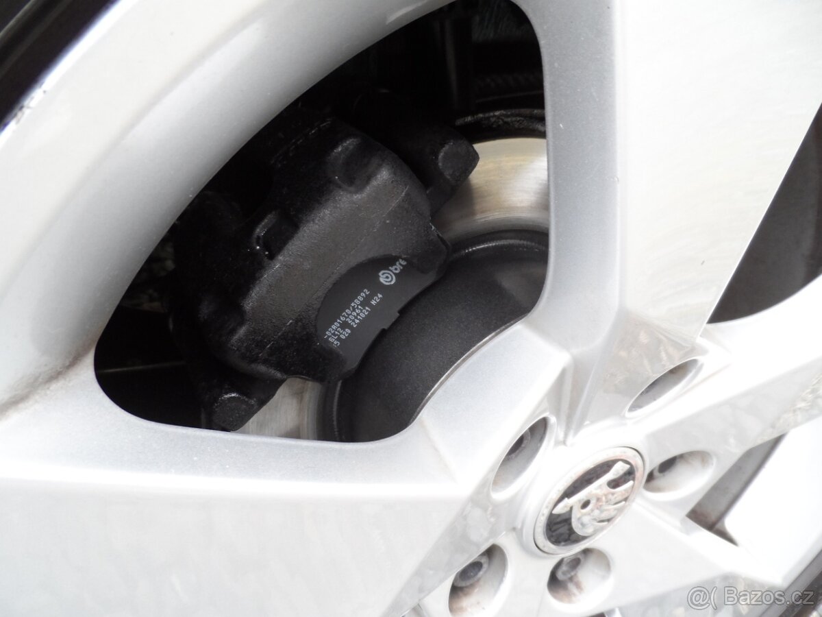 Škoda Octavia 2.0 TDI 110KW,1.Majitel,Navi Edice-Clever - 19