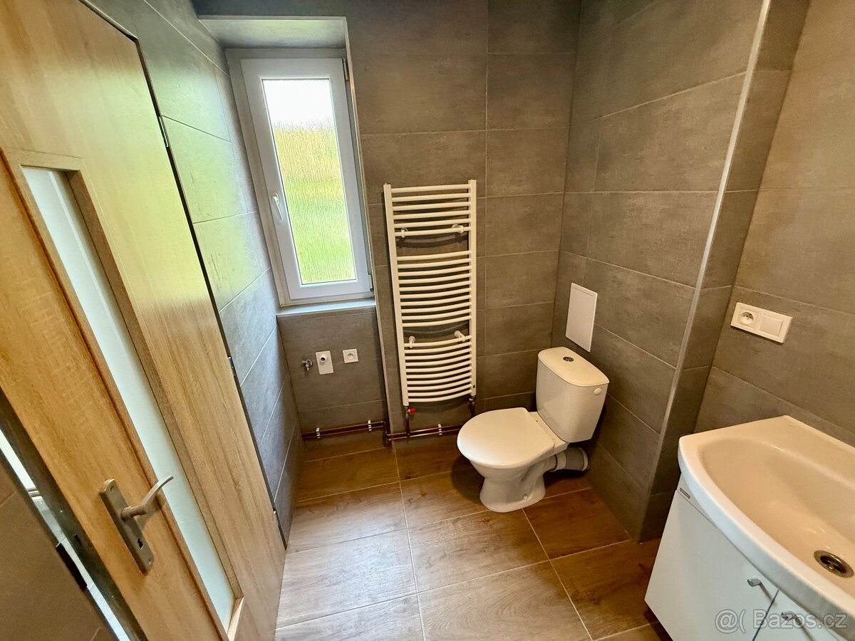 Činžovní dům po kompletní rekonstrukci - 19