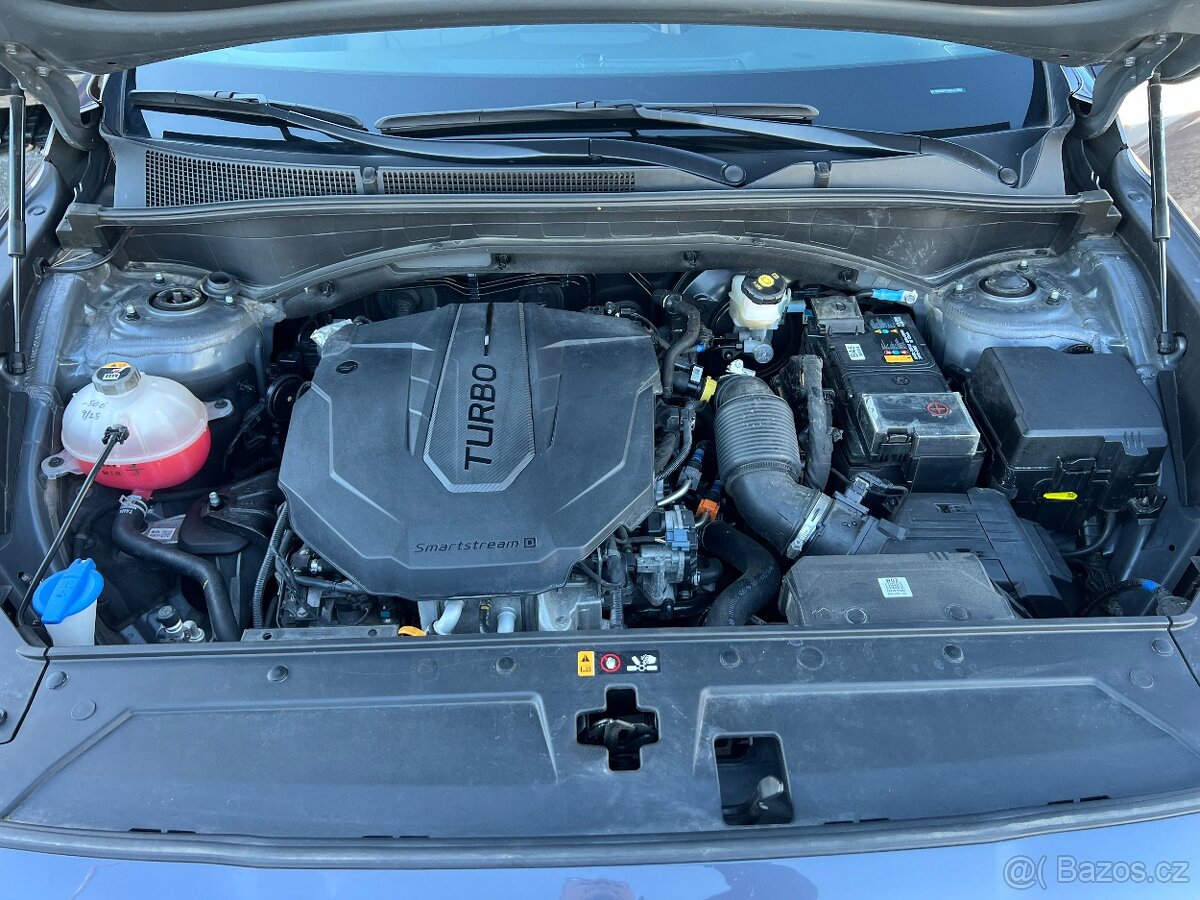 Hyundai Santa Fe, 2.2 CRDi 142kW 4X4 7 MÍST - 19