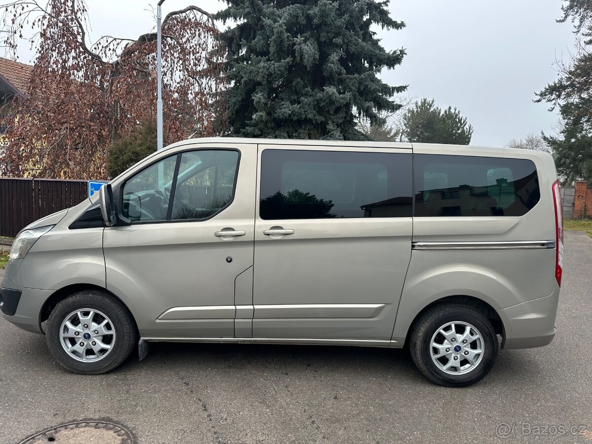 FORD CUSTOM TOURNEO 2,2 TDCI 114 kW NOVÁ STK 8MÍST - 19