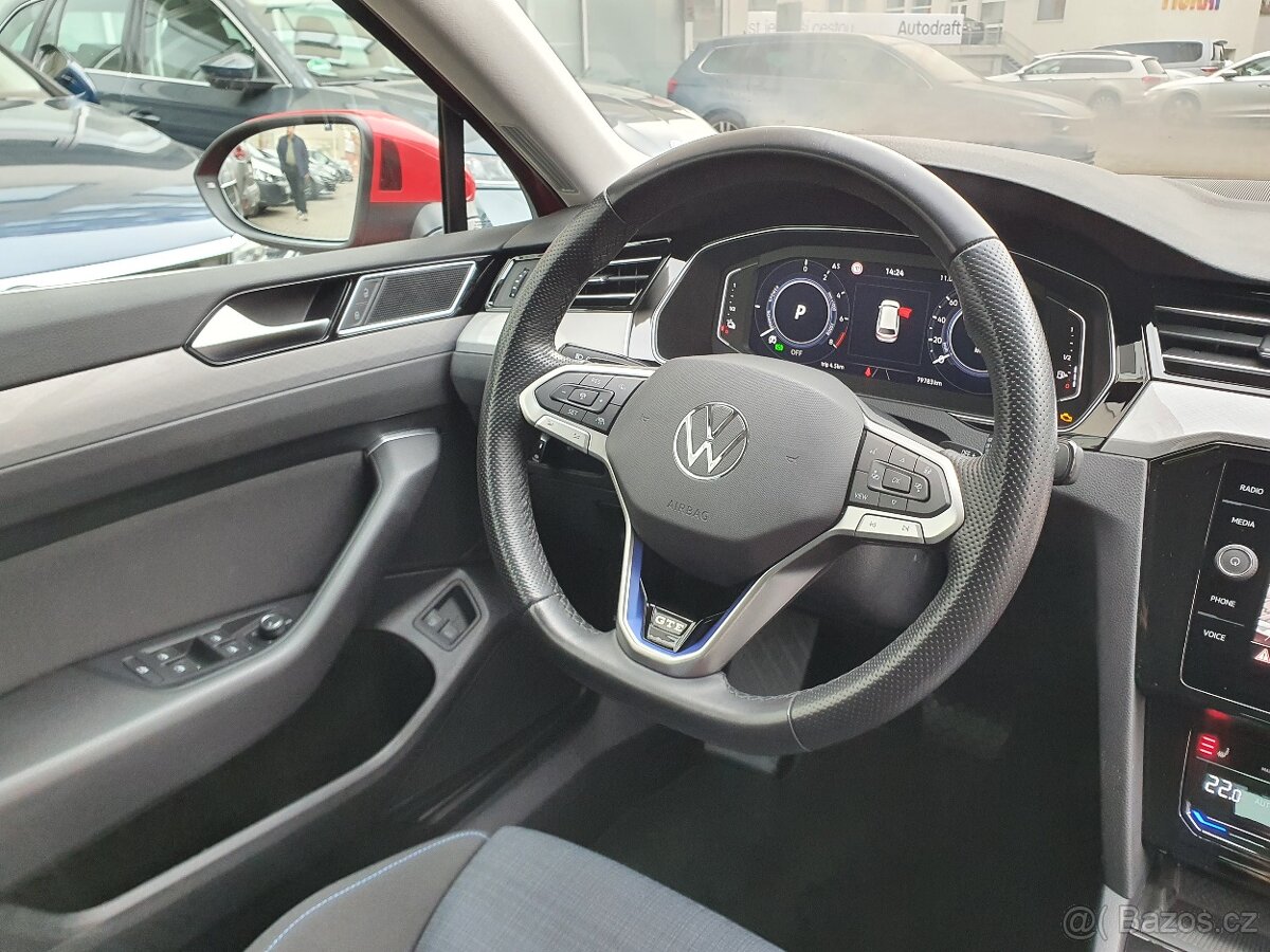 VW Passat B8 GTE Variant 1.4TSI 160kW DSG - záruka Autodraft - 19