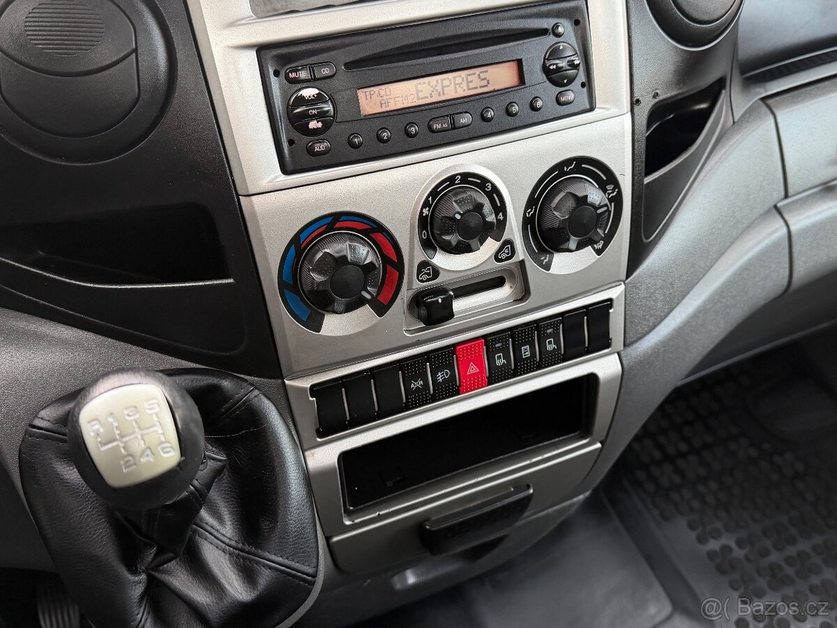 Iveco Daily 35C18 třístranný sklápěč - 19