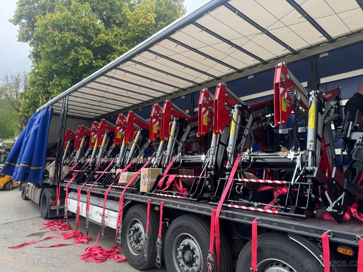 MONTUJEME CELNI NAKLADACE INTER-TECH NA TRAKTORY - 19