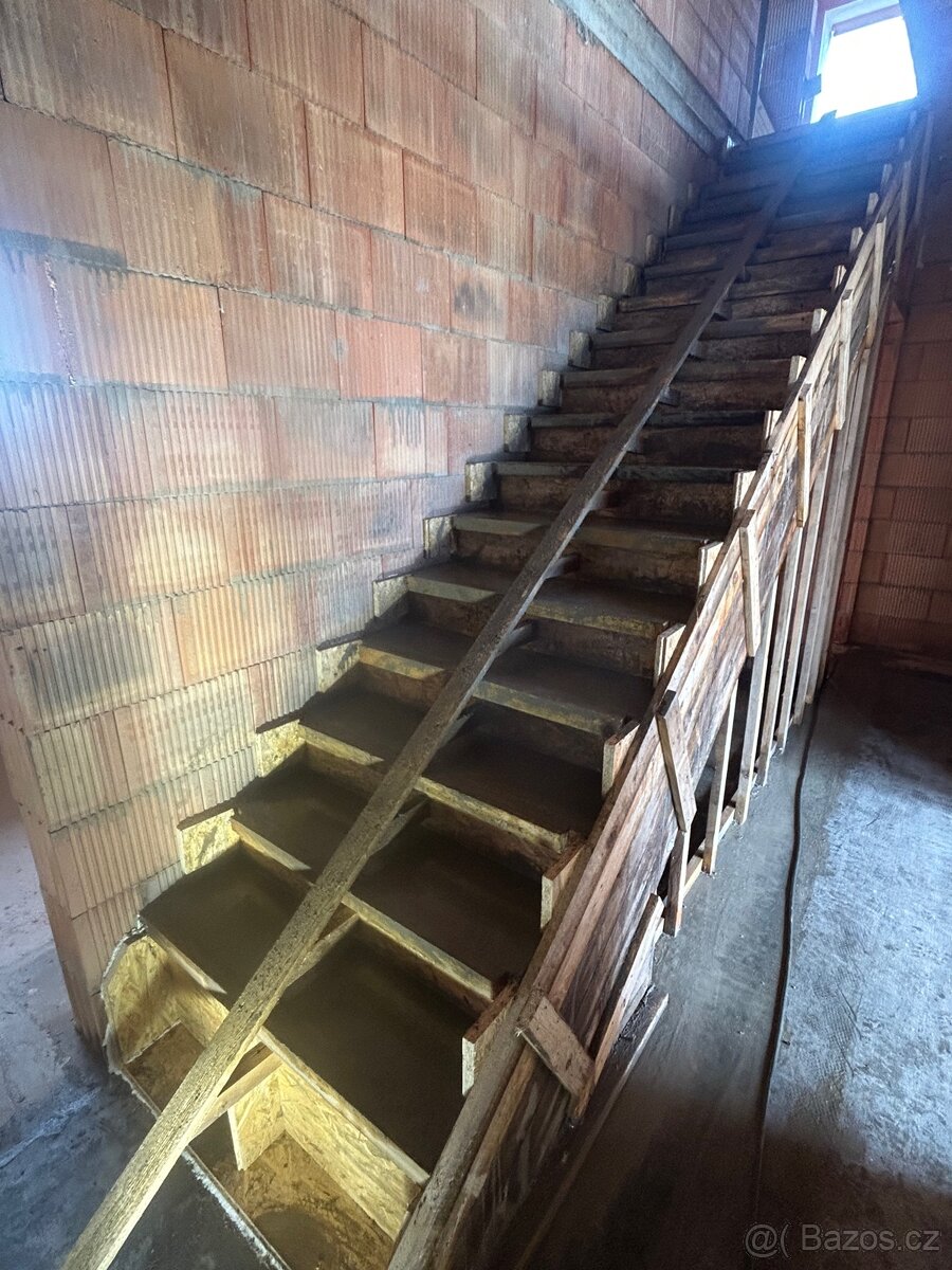 ŠALUNG (BEDNĚNÍ) - BETONOVÝCH SCHODŮ … - 19