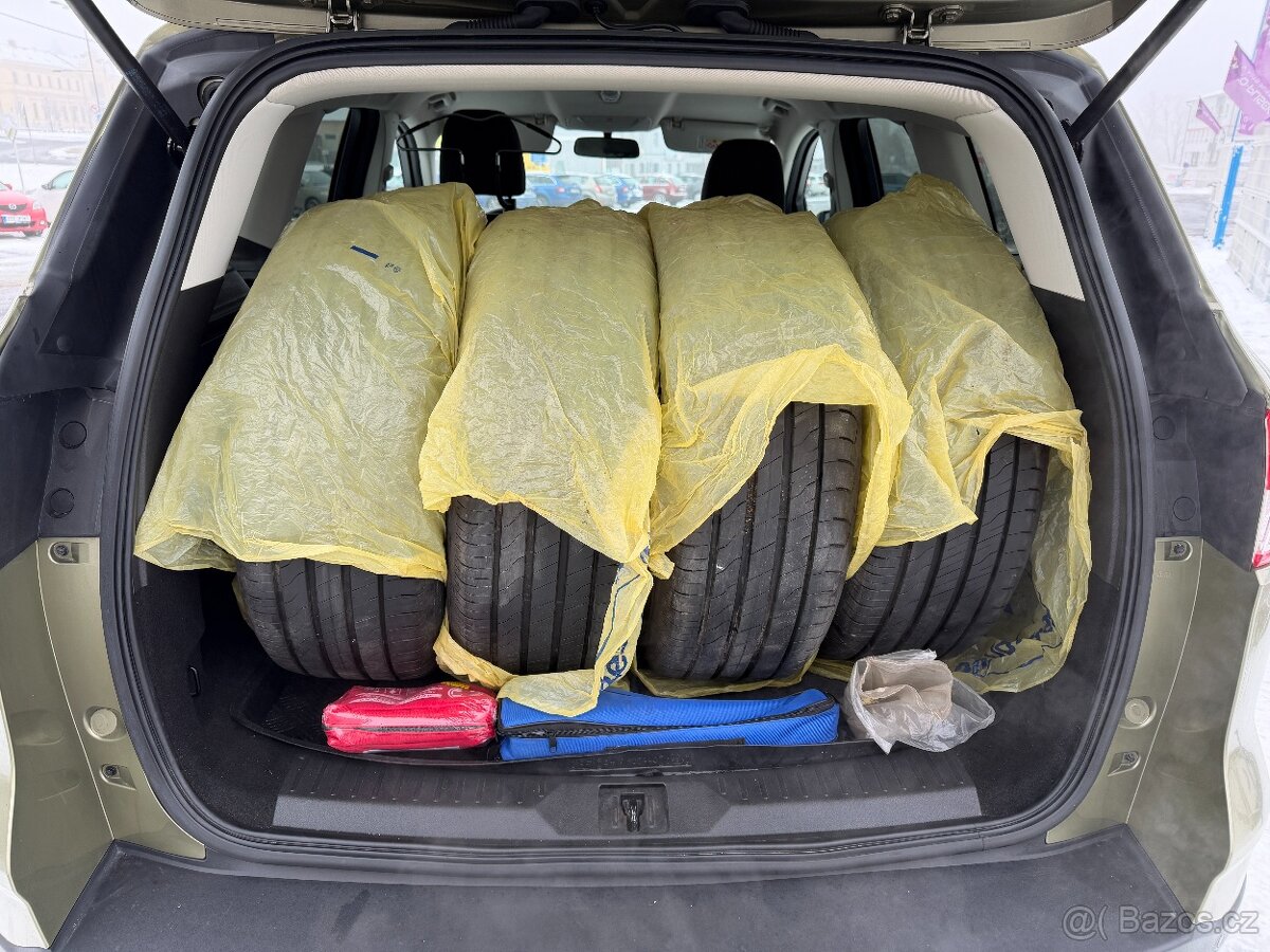 Ford Kuga 1.5 EcoBoost / 110kW - 19