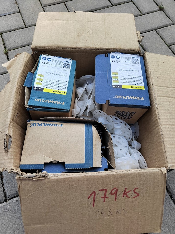 Fasádní materiál PUR a polystyrén - 19