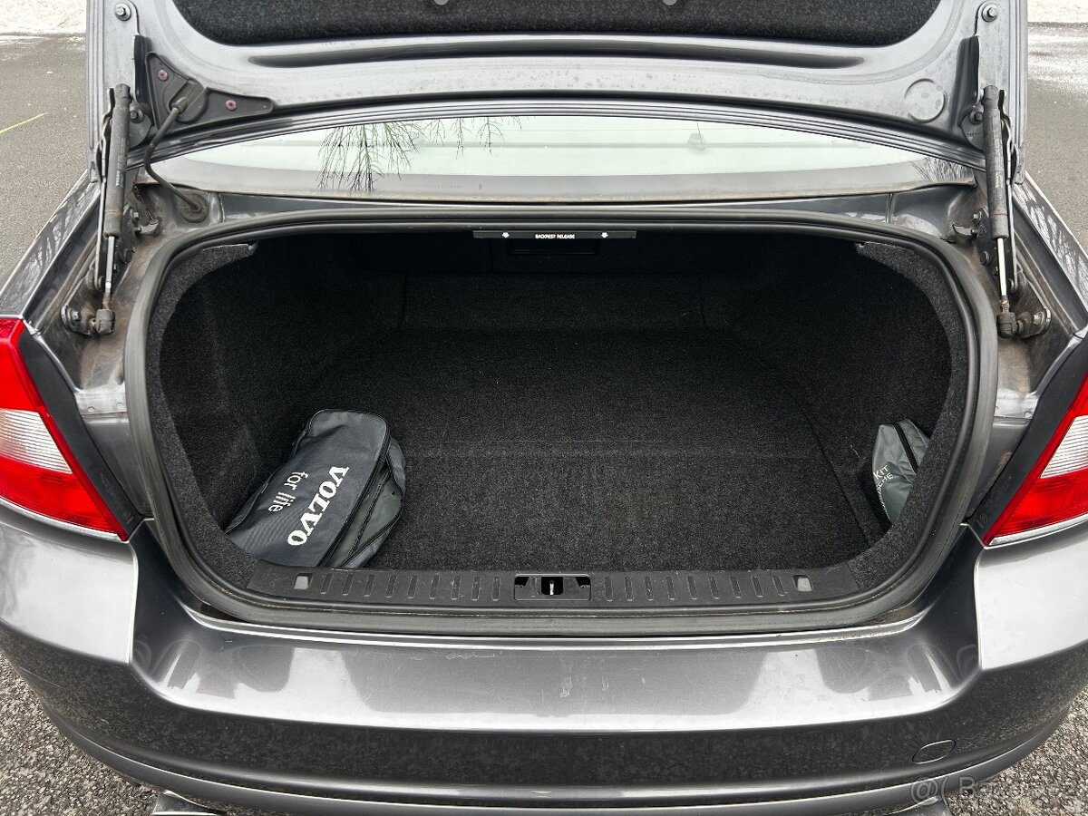 Volvo S80 2.4 D5 151kW AWD. - 19