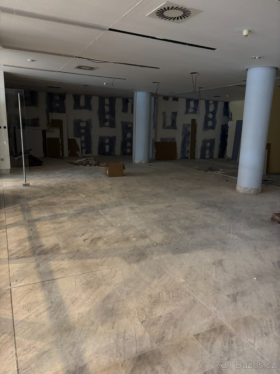 Šance pro vaše podnikání v centru Zlína - 19