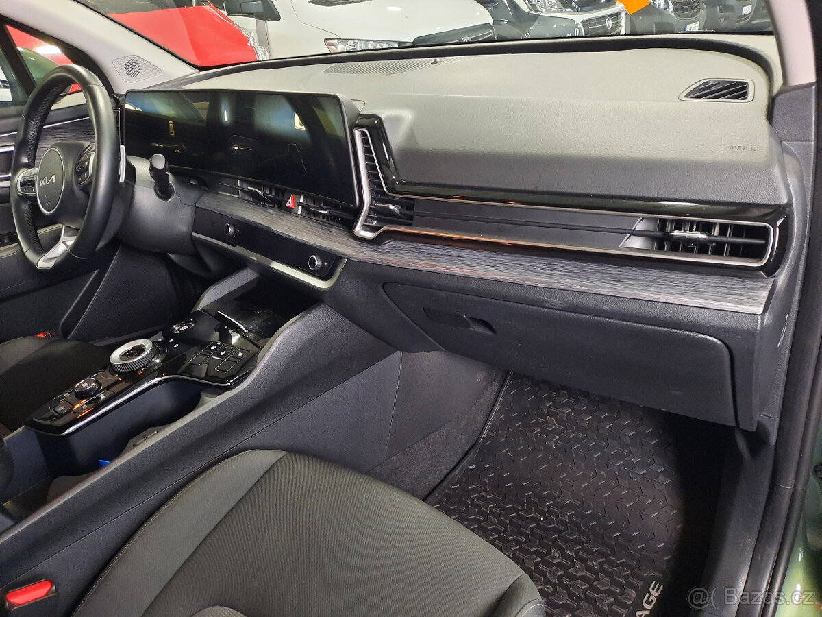 Kia Sportage 1.6 T-GDi mHEV Edícia 30 A/T - 19