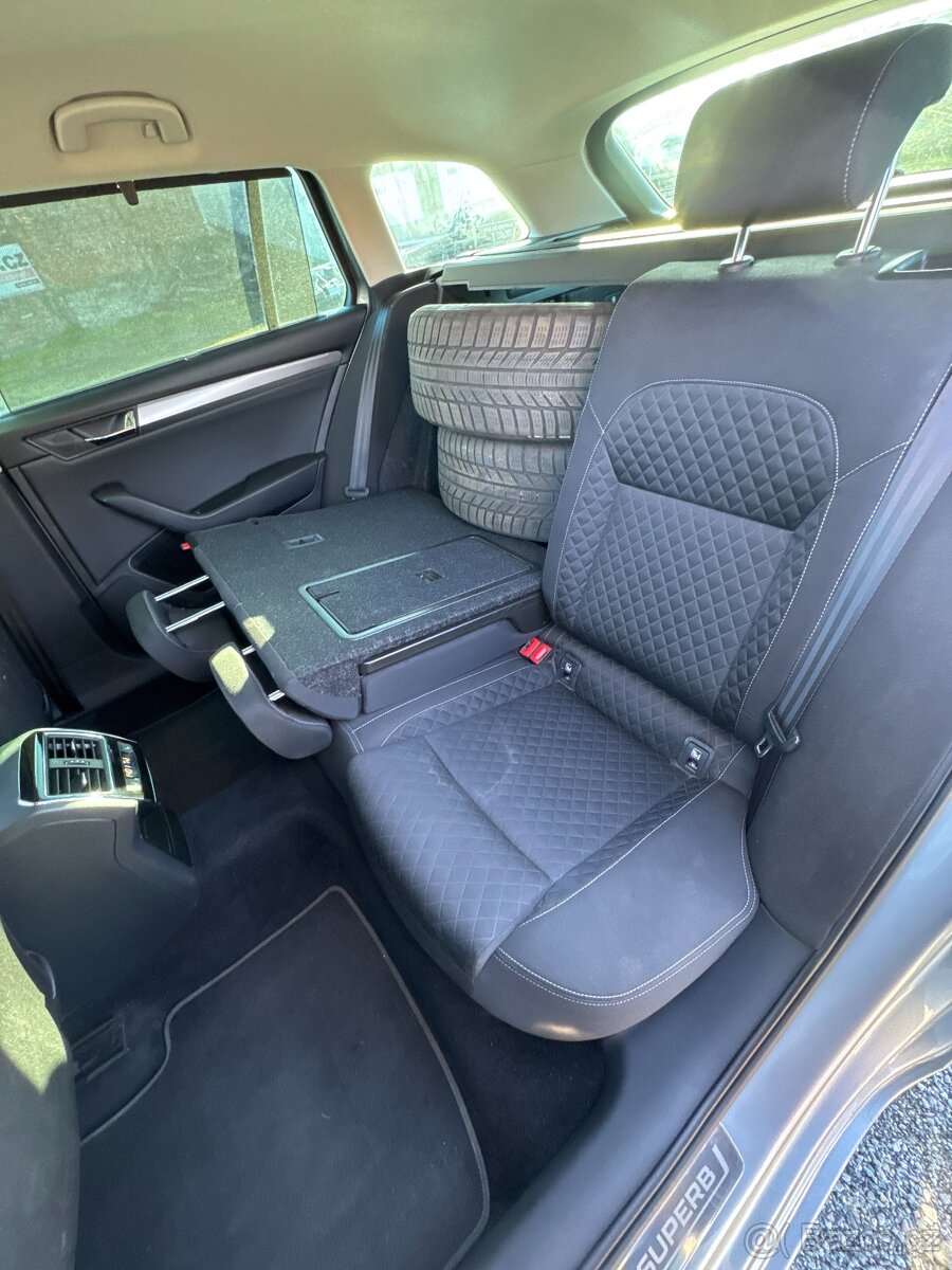 Škoda Superb 2.0 TDI KOMBI 140 kW ELEGANCE CZ 2. MAJITEL - 19