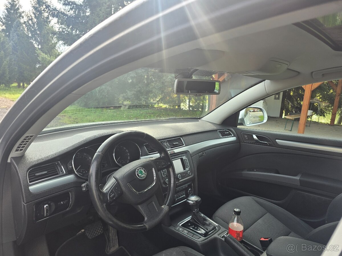 Skoda Superb 1.8i 2009 - 19