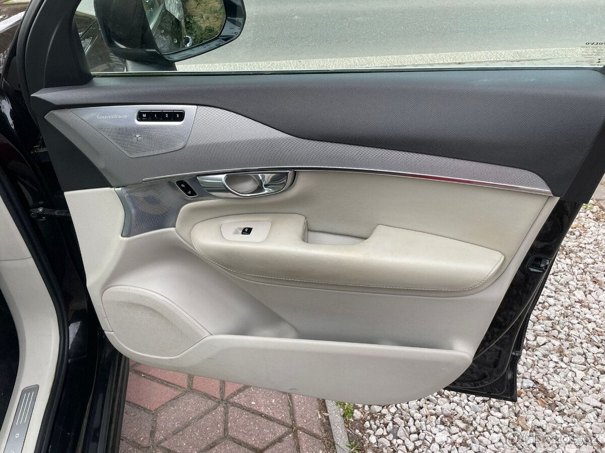 Volvo XC90 D5 ČR DPH 4X4 AUTOMAT TAŽNÉ - 19