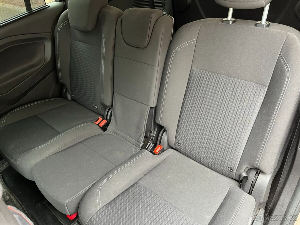 Ford Grand C-Max 1.5 TDCi 7 miestn - 19