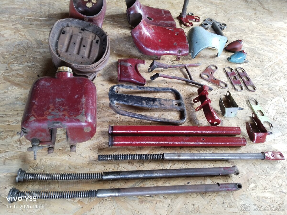 Jawa 550 pařez a 555 pionýr díly - 19