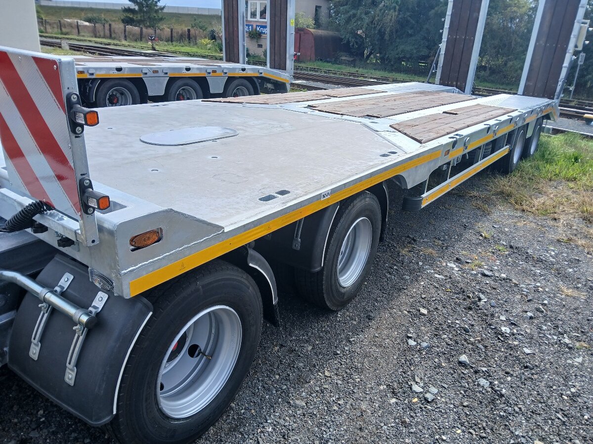 Přívěs na Harvestor vyvážečka - 19