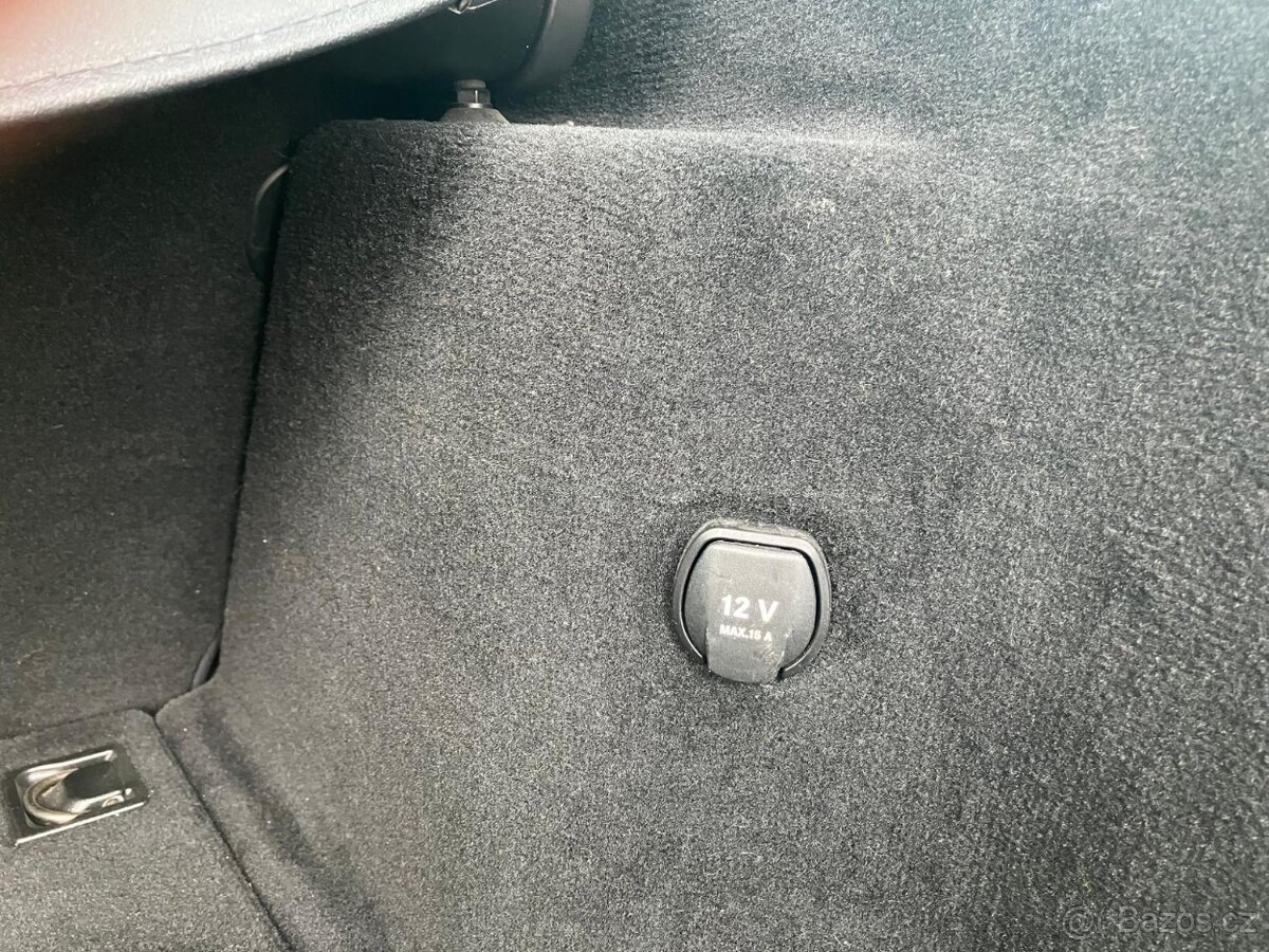 Prodám MB-E200 CDI - 19