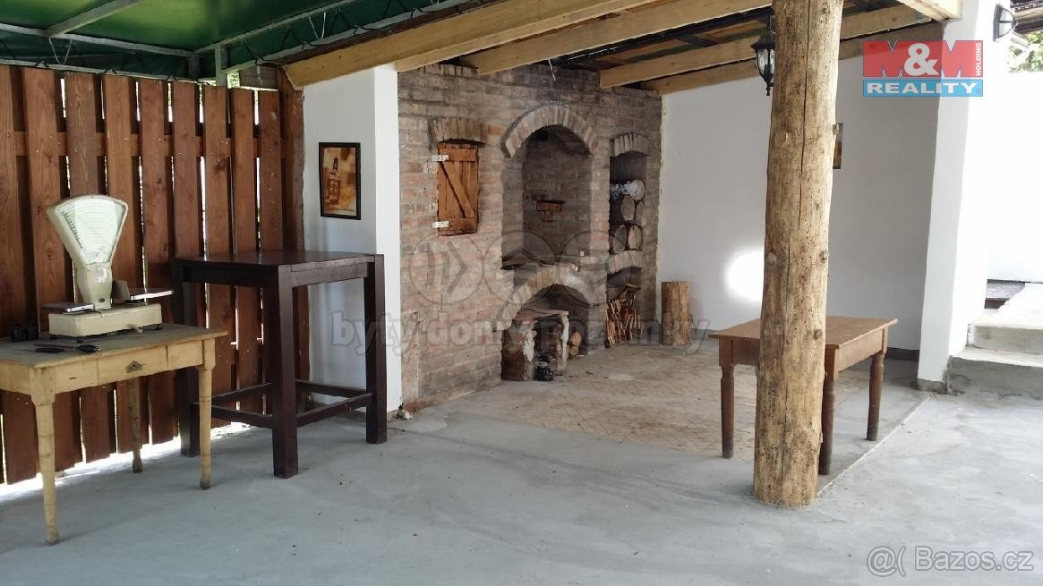 Nemilany dům v centru 2x byt + obchodní protory. - 19