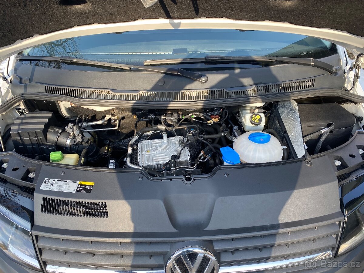 VW Transportér T6 2.0 TDi 75 KW klima 9 míst - 19