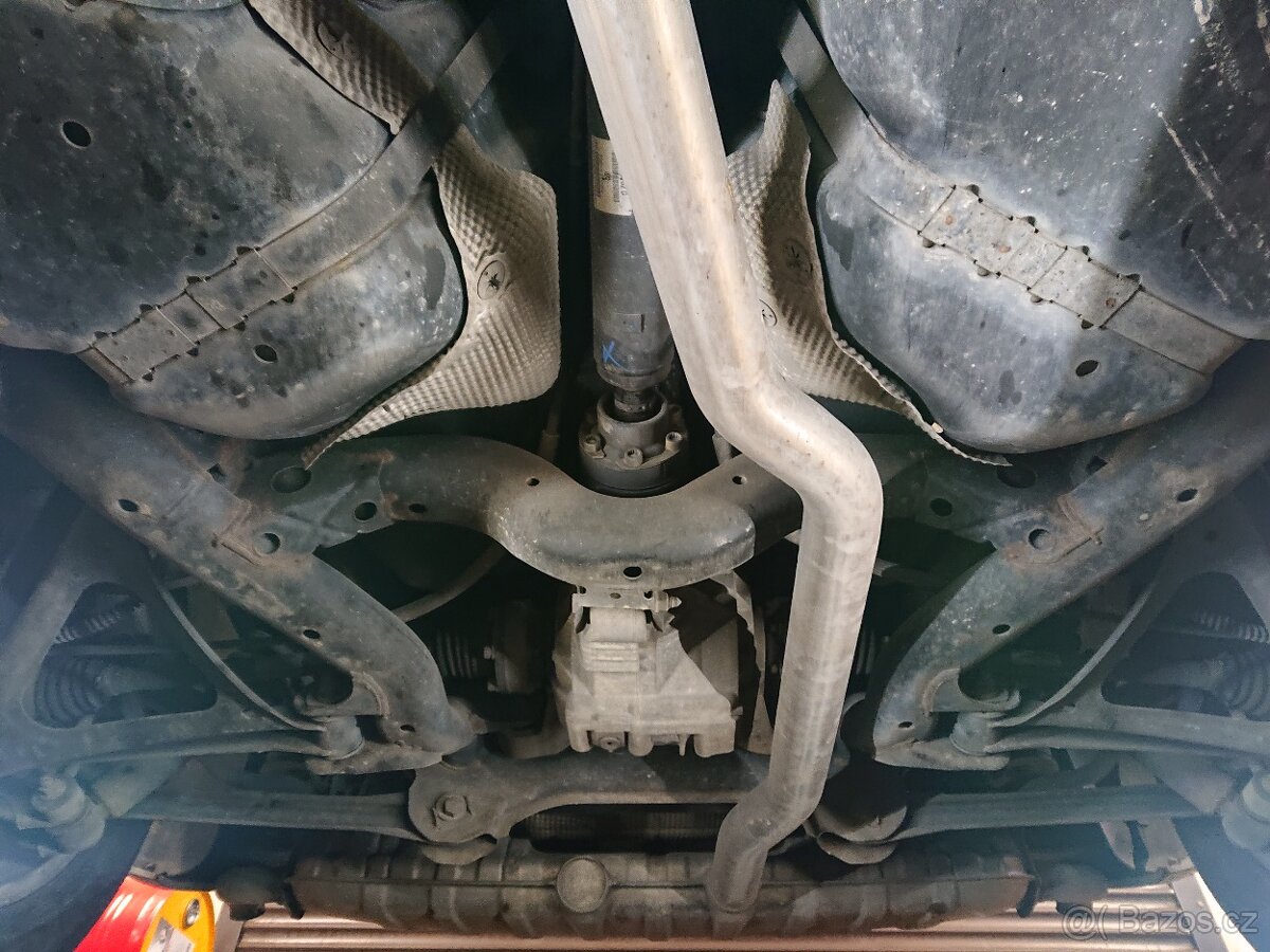 VW Touareg 2.5TDi,128KW,MANUÁL,PRUŽINY,ORG.TAŽNÉ,R.V.08/2009 - 19