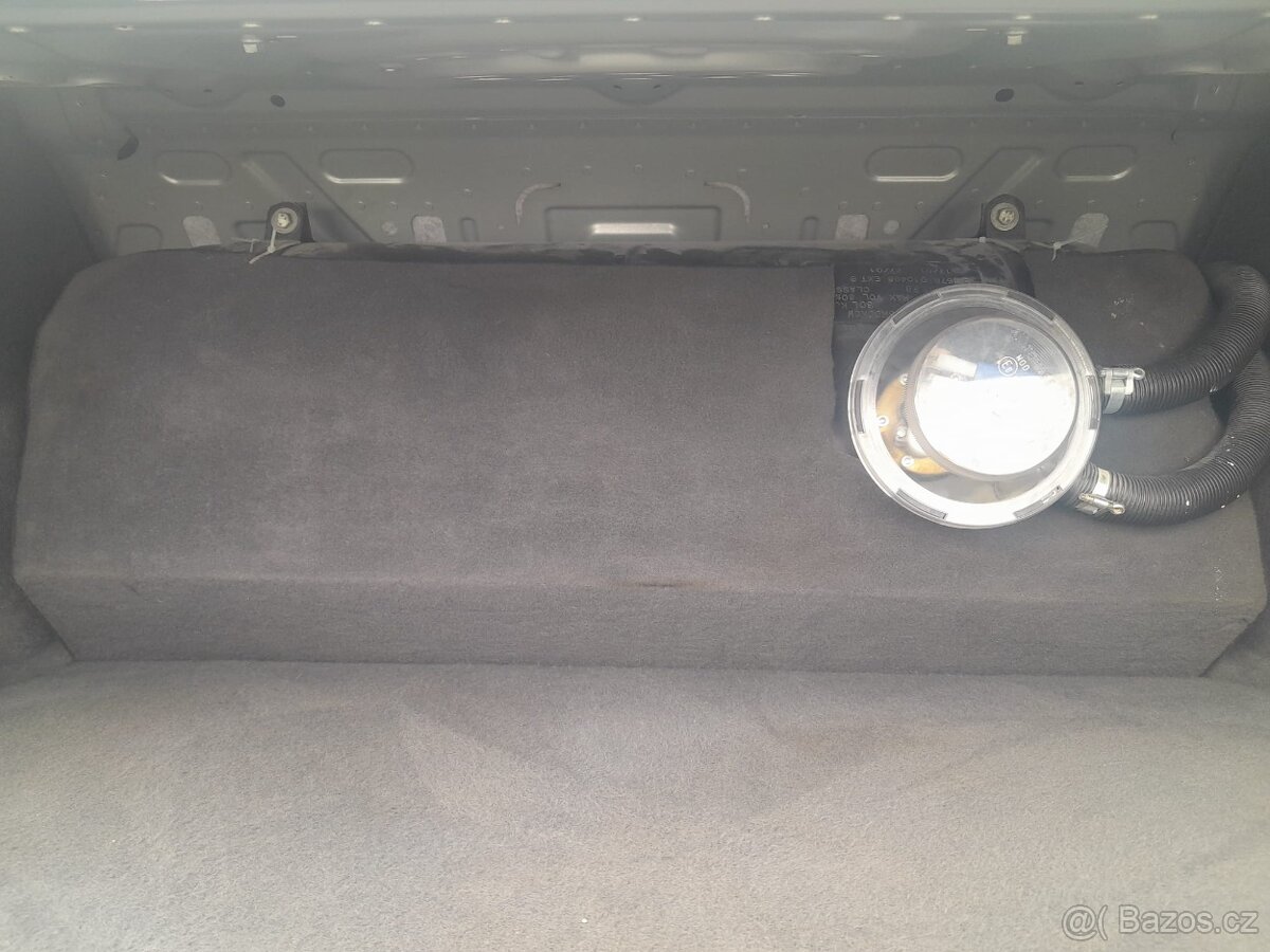 Mercedes Benz CLS500 V8 Benzin+LPG Navi Nová STK xeno - 19