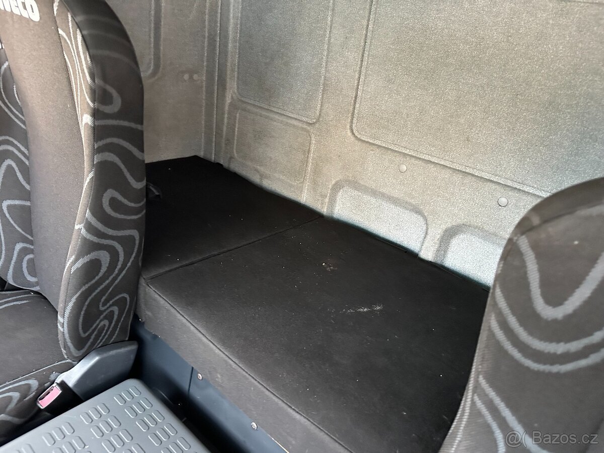 Iveco EUROCARGO 120E25 PLACHTA ČELO - 19