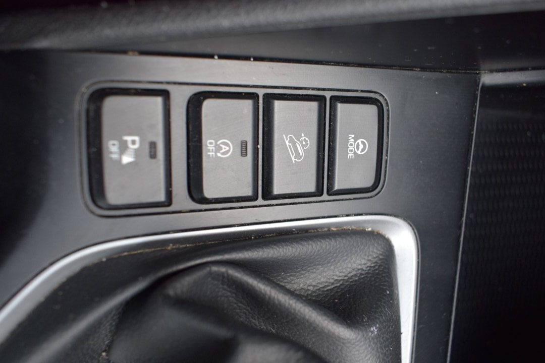 Hyundai Tucson 1.6 GDi/NAVI/KAMERA/MANUÁL/AC/ - 19