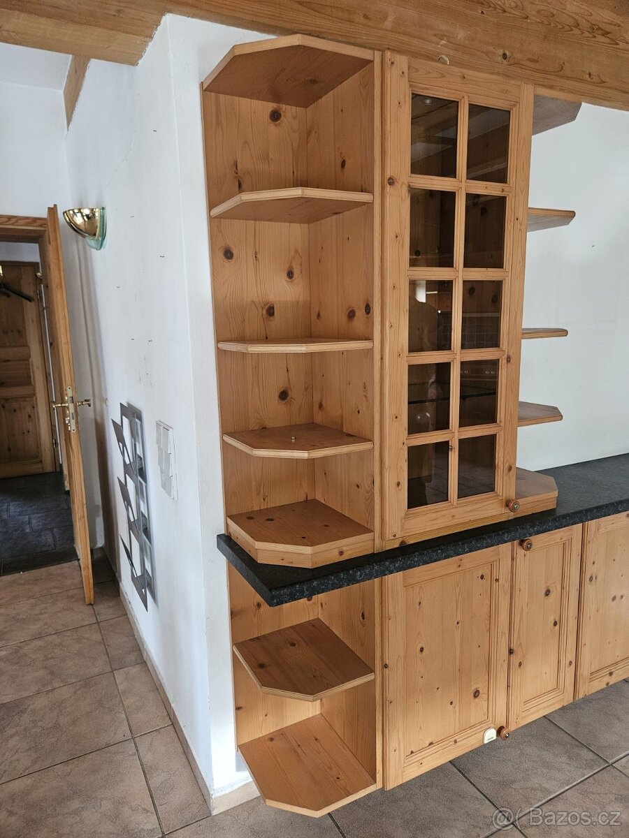 Masivní kuchyňská linka z Německa se spotřebiči - 19