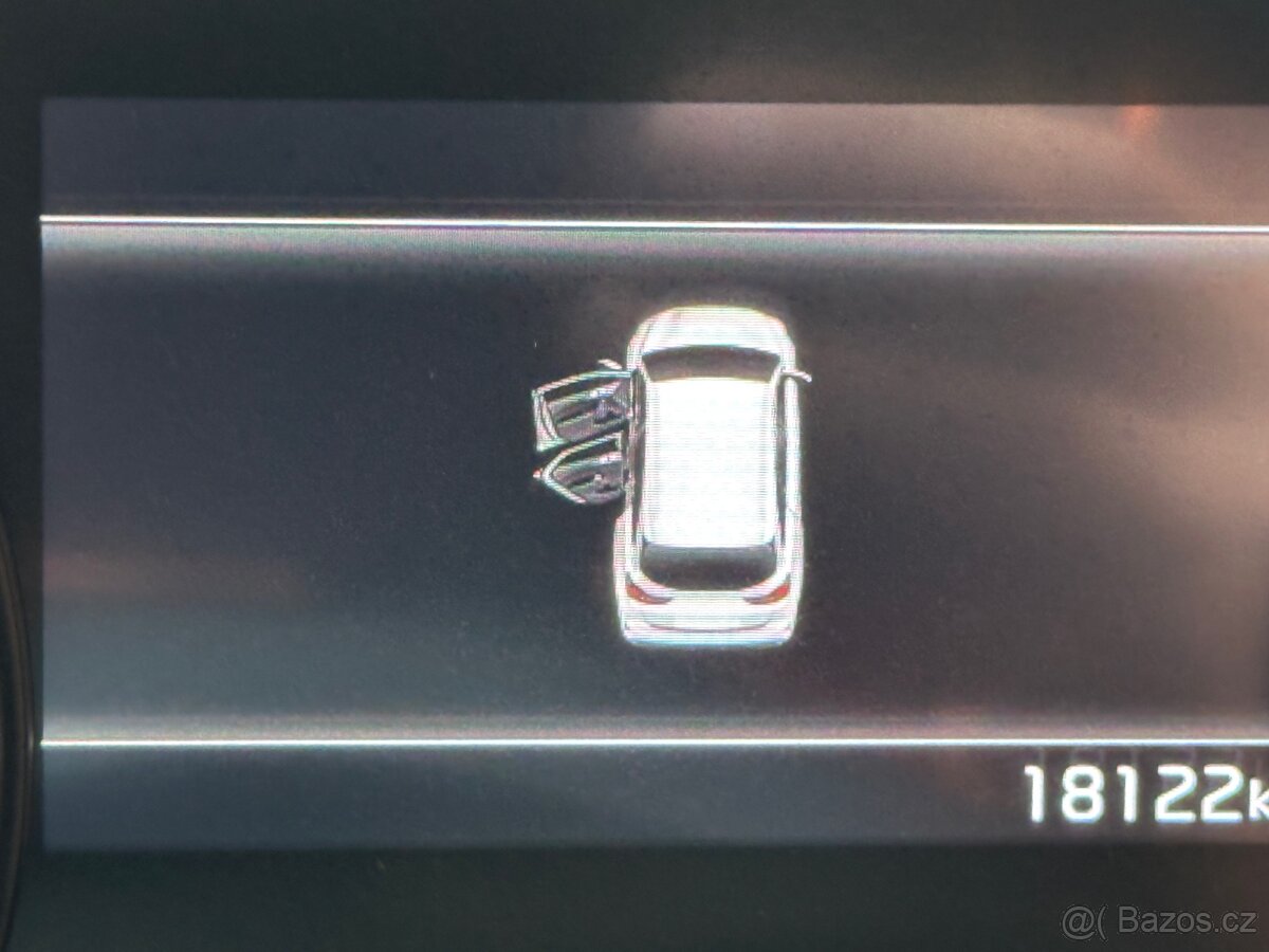 Prodám Kia ceed SW CD 1,5 T-GDI GPF SPIN - 19