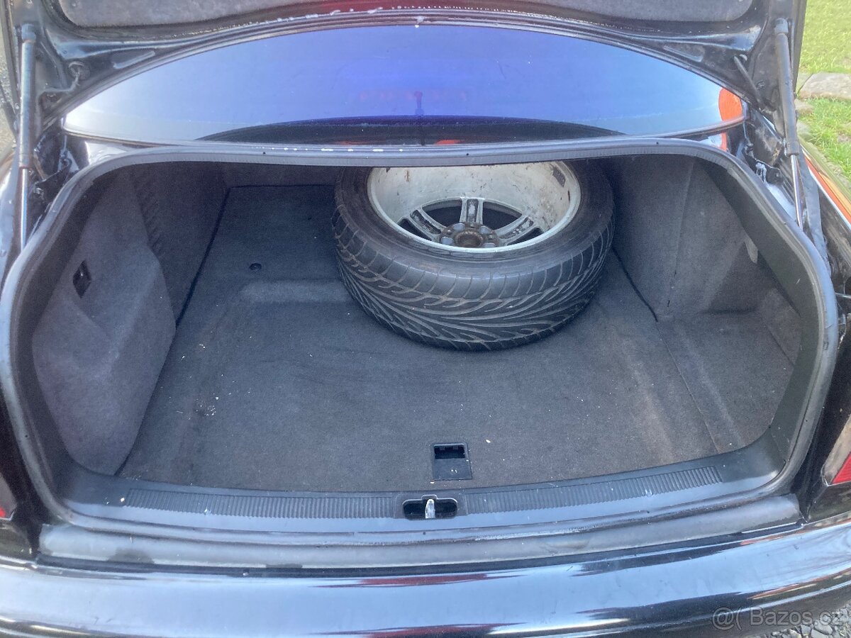 Audi A8 quatro 4.2 - 19