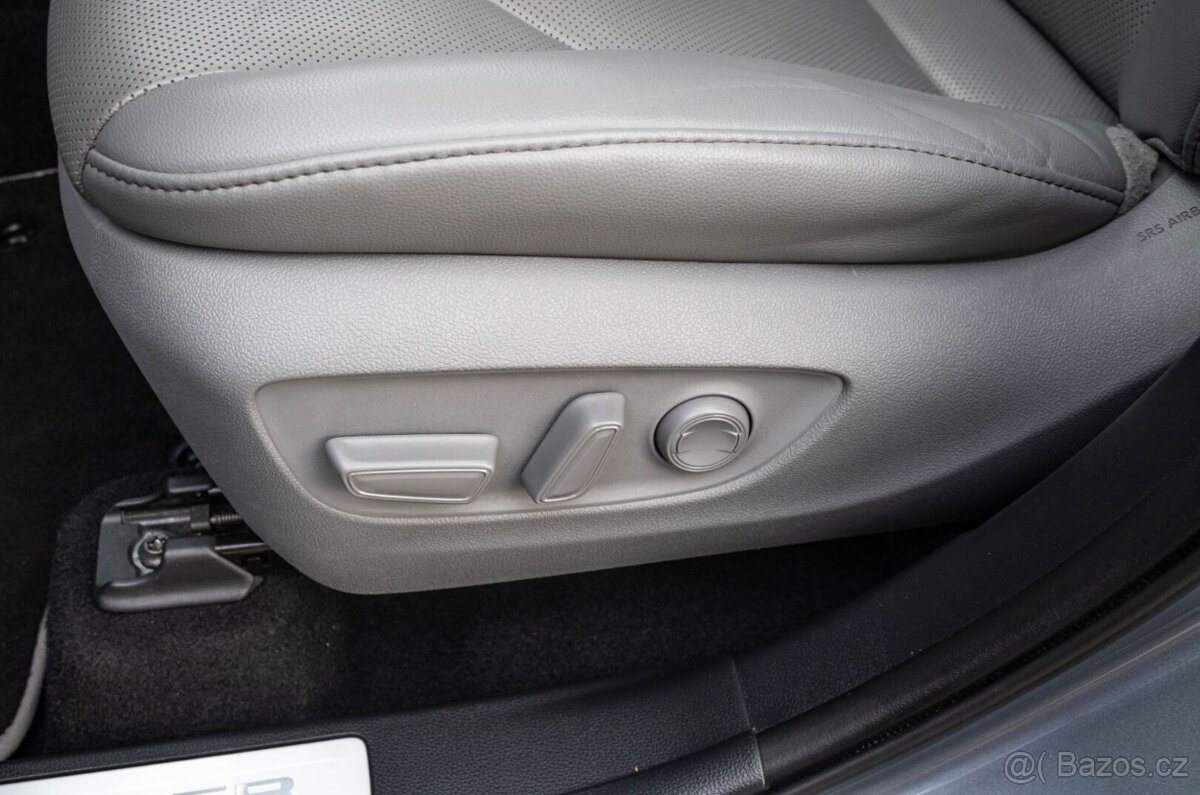 Toyota Highlander 2.5 Hybrid Dynamic Force Executive AWD - 19