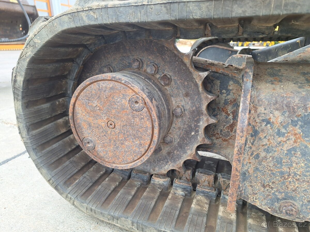 KOMATSU PC 35 MR - 3 - 19