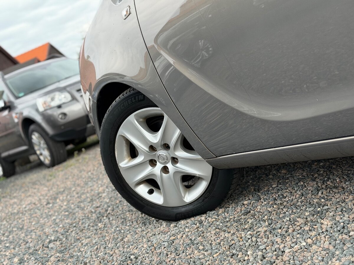 Opel Meriva 1.4i 88kw 2010 2x sada kol / SERVIS / NOVA STK - 19