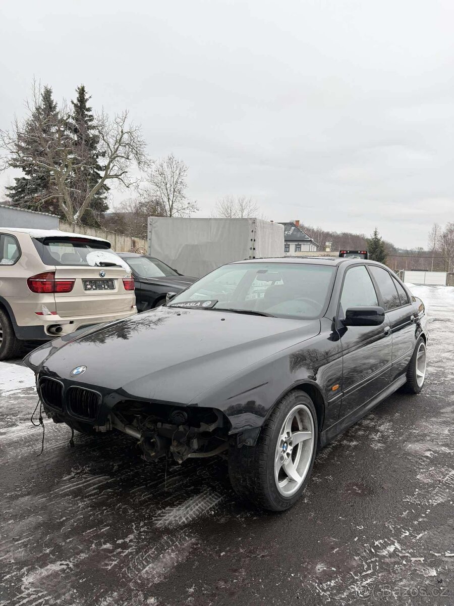 Náhradní díly BMW e39 cosmosschwarz - 19