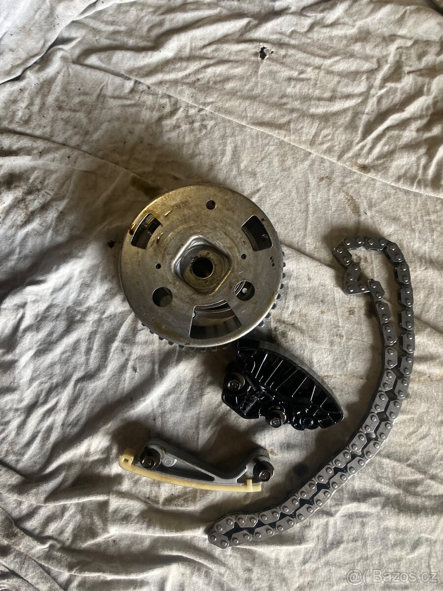 Díly motor 5,7 hemi V8 Dodge ram - 19