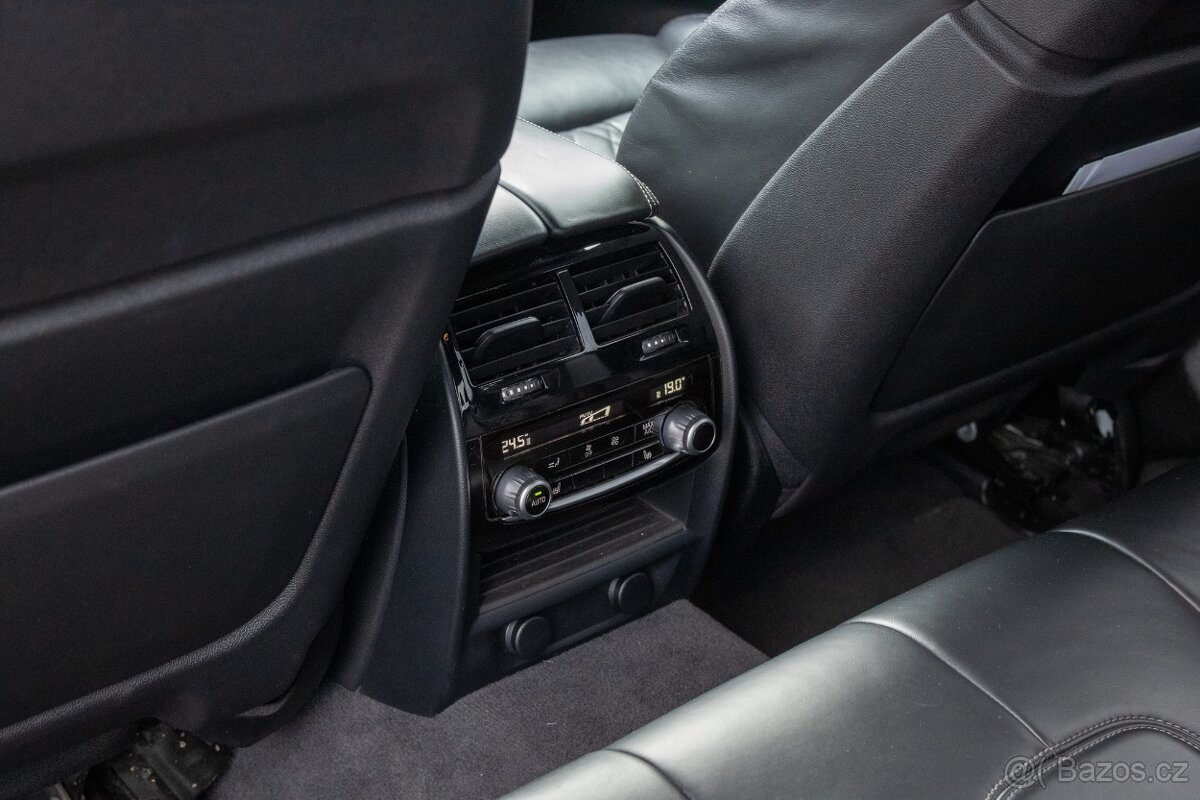 BMW Rad 5 M550i xDrive A/T - 19