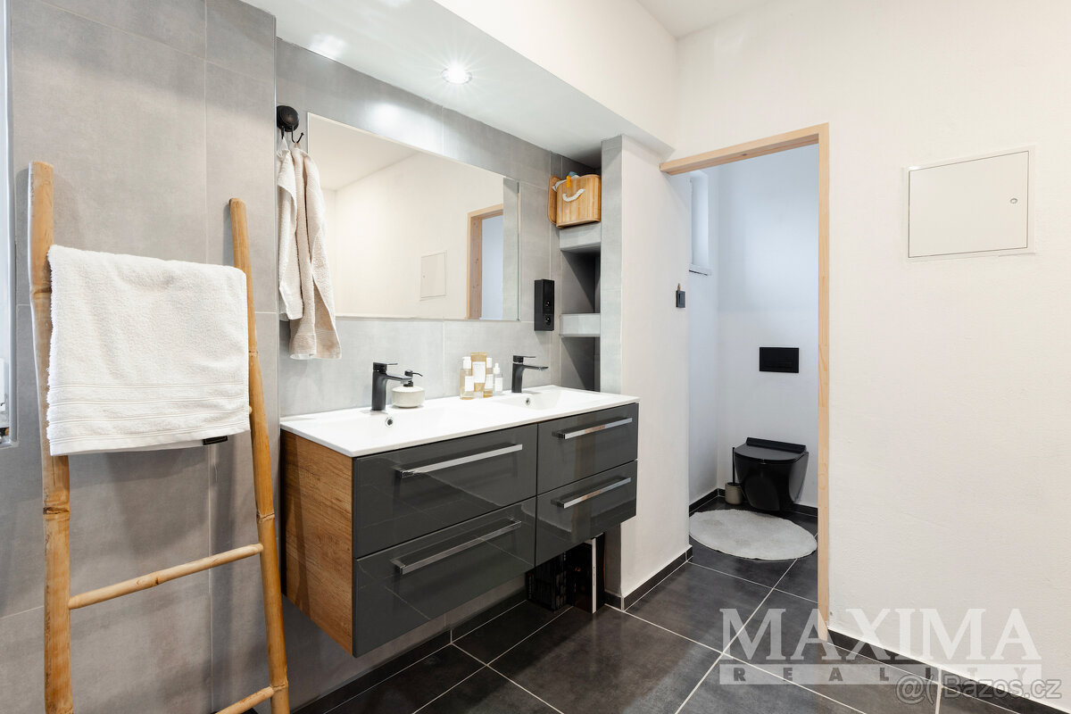 Dům 4+kk o ploše 180 m2 - Spálené Poříčí, Spálené Poříčí - 19