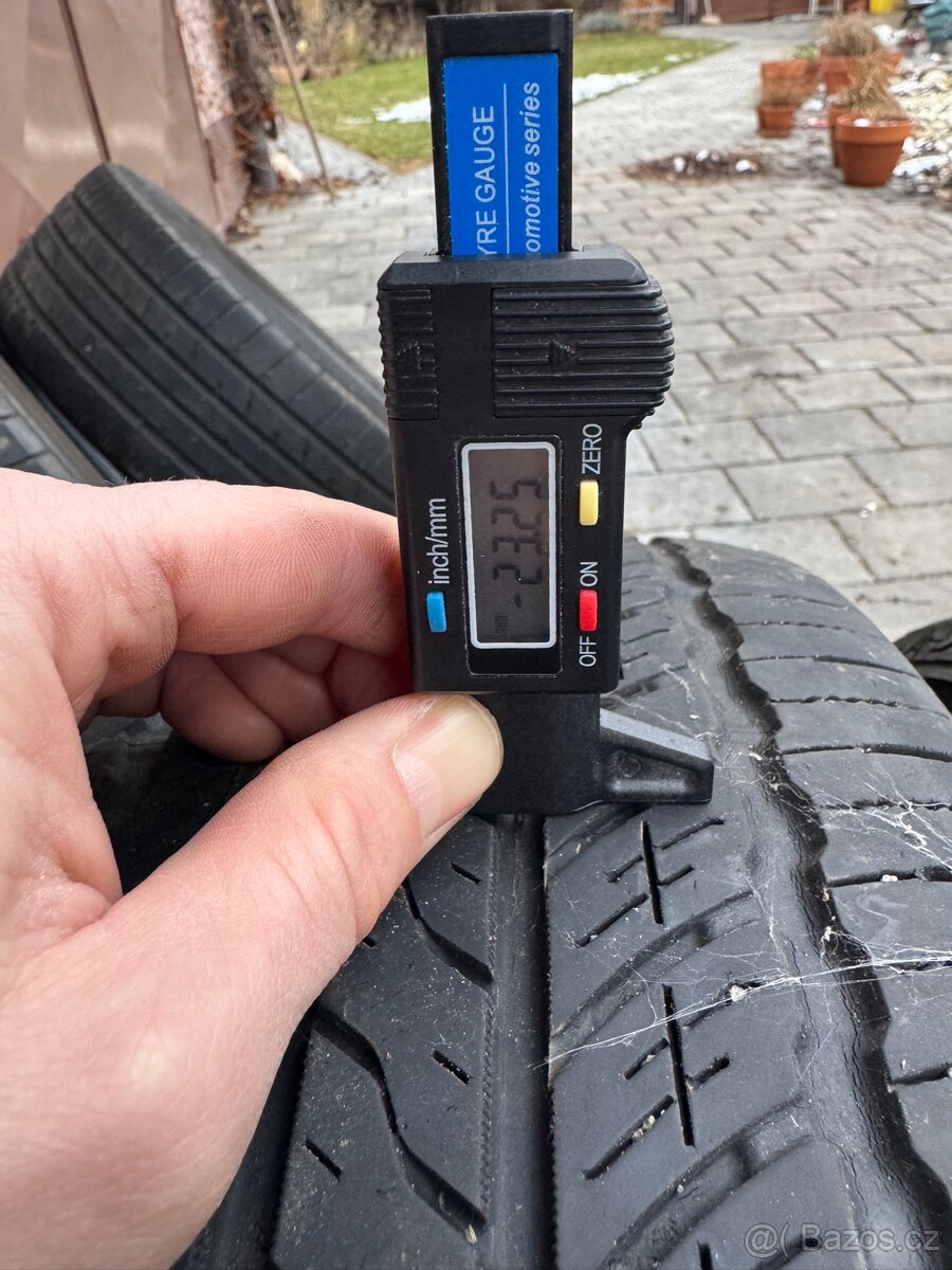 Pneumatiky Toyo open country/proxes 46 r19 - 19