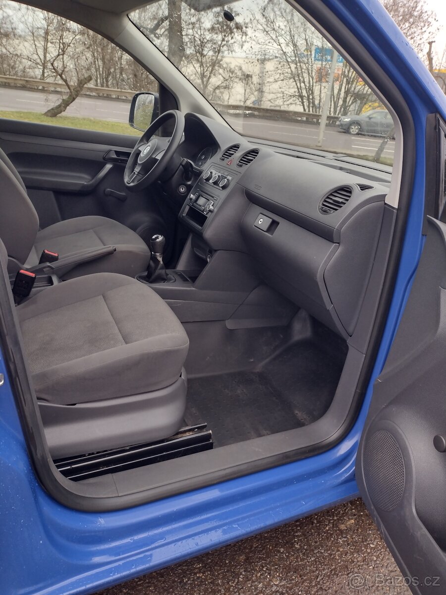 VW Caddy 2.0TDI - 19