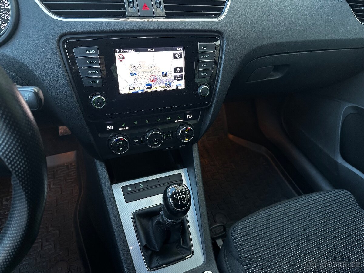 1.4tsi 103kw, 2015, 136000km, SPORT, Xenon, Navi - 19