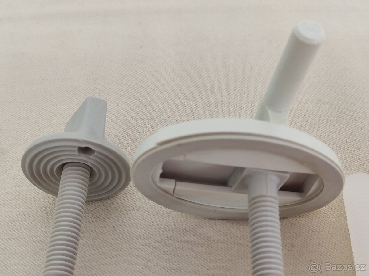 WC - záchodové prkénko, sedadlo 50,-Kč - 19