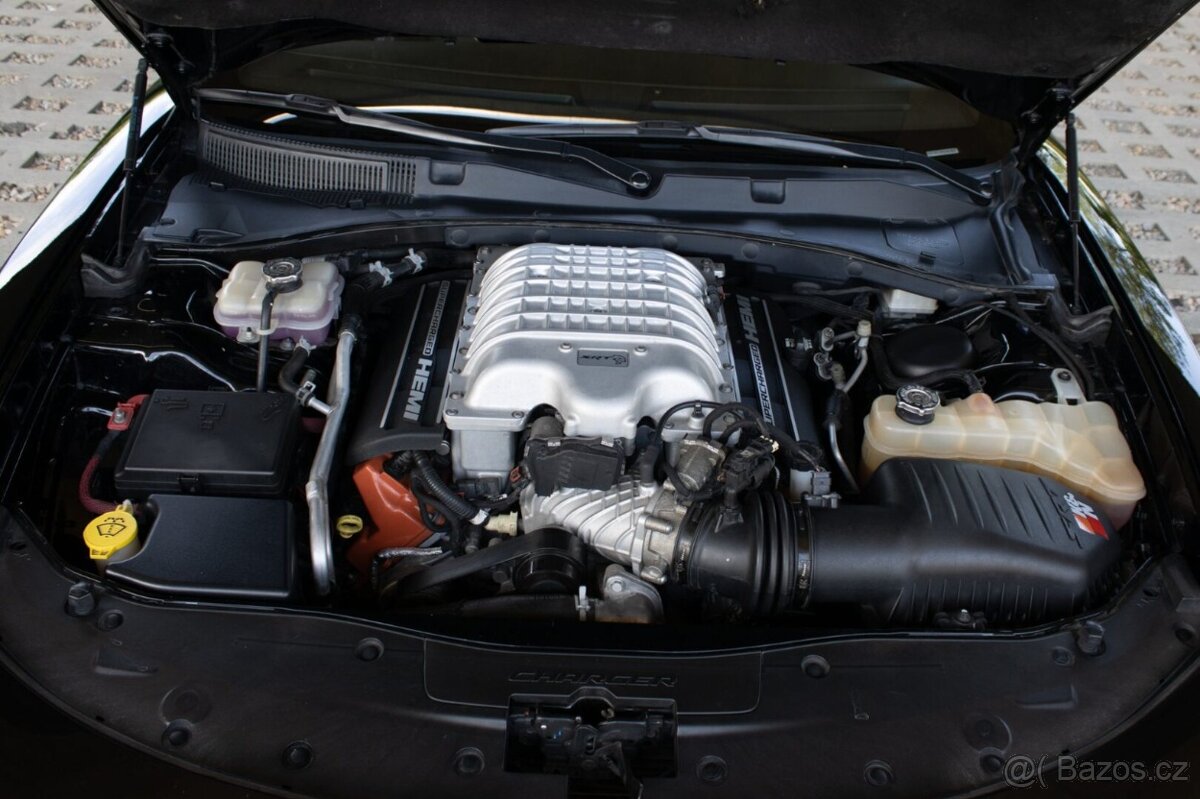 Dodge Charger SRT Hellcat 6.2L V8 - 19