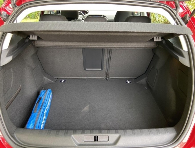 Peugeot 308 1.2PT 96kw ihned - 19