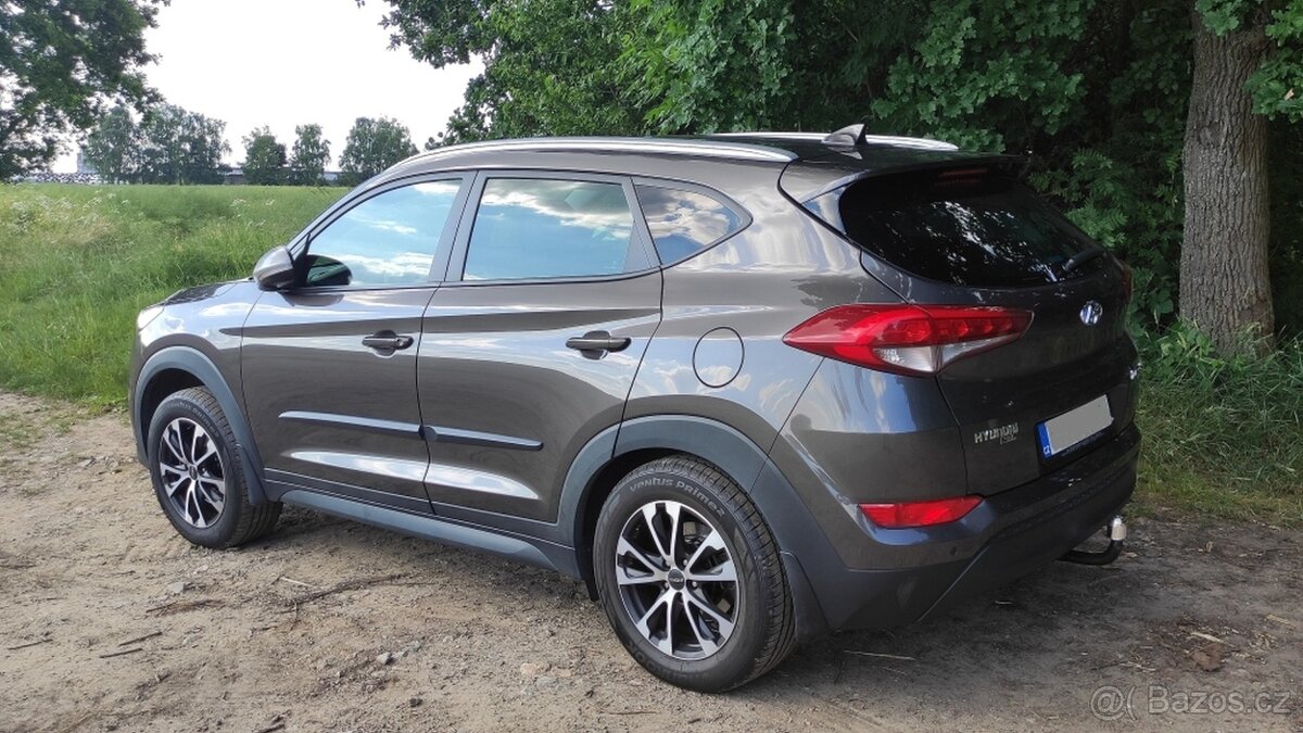 HYUNDAI TUCSON 1,7 CRDi 85kW První majitel Najeto 58 tis.km - 19