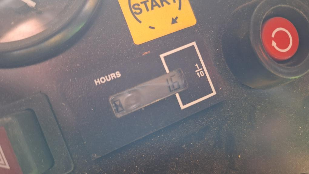 malotraktor WINEA 26 LD Comfort zánovní stav - 19