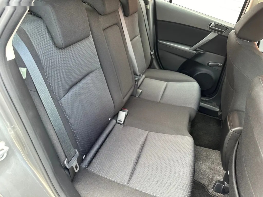 Mazda 3, 1.6 MZR 77KW 55 tis.km - 19