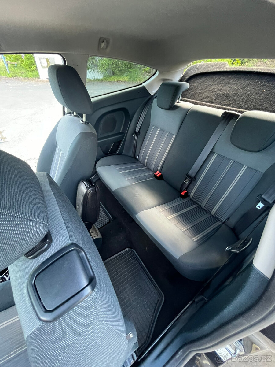 Ford Fiesta 1.4 TDCi - 19
