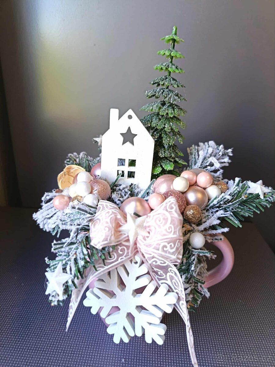 Adventní věnce a vánoční dekorace - 19